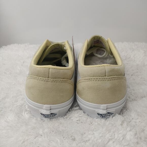New in box Suede Butter yellow Vans sz 9.5 W - Picture 4 of 7